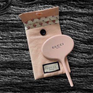 Gucci Beauty Pink Handheld Compact Mirror & Foral Pouch Set